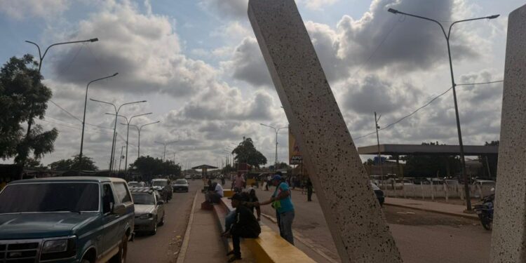Reabren frontera colombo-venezolana: autoridades descartan alteraciones al orden público
