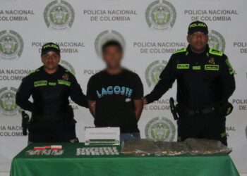 Capturan a presunto expendedor de estupefacientes y aprehenden a un menor en operativo policial en Riohacha