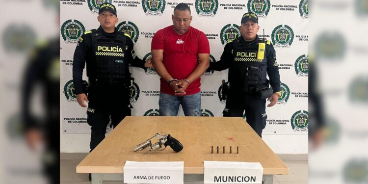 Capturan en Riohacha a hombre por porte ilegal de arma de fuego