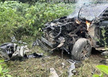 Ejército destruye vehículos cargados con explosivos tras operativo contra las ACSN en Dibulla