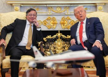 Petro habló de cooperación, desinformación y lucha antidrogas tras reunión bilateral con Trump en Washington