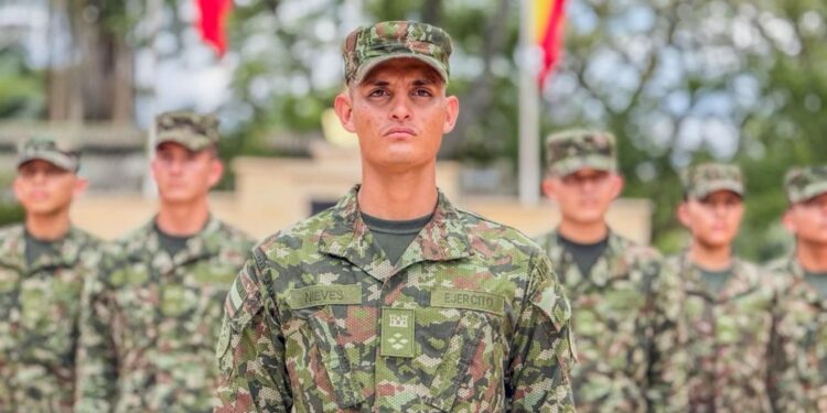 Ejército abre convocatoria nacional para formar suboficiales con inscripciones hasta marzo de 2026