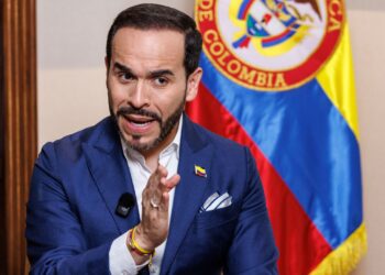 ELN niega amenazas contra Abelardo de la Espriella y califica de falsa la denuncia de su campaña