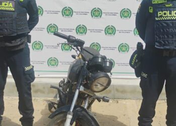 Recuperan en Uribia motocicleta reportada como hurtada durante operativos de control policial