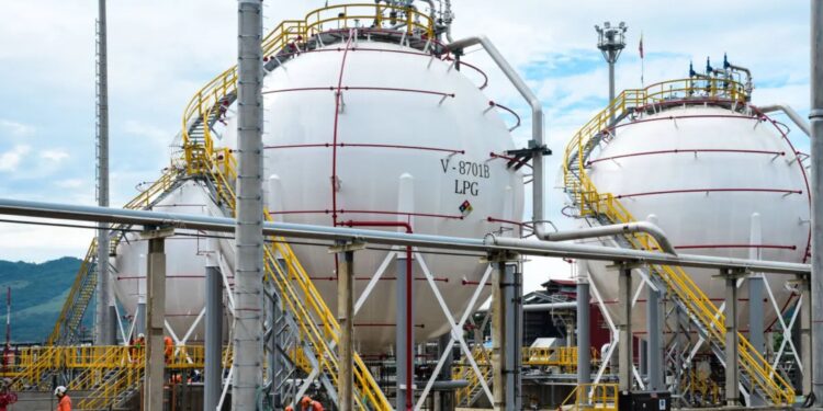 Colombia anuncia negociaciones para importar gas venezolano una vez se levanten restricciones de OFAC