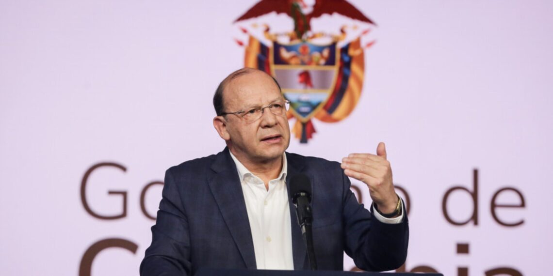 Gobierno plantea impuesto a empresas para atender crisis invernal y desata fuerte rechazo gremial