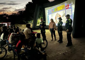 Policía realizó jornada recreativa y pedagógica en San Juan del Cesar para fortalecer la convivencia