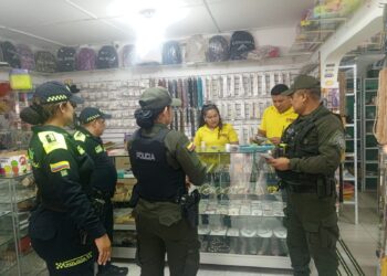 GAULA de la Policía lidera jornada preventiva contra el secuestro y la extorsión en Riohacha