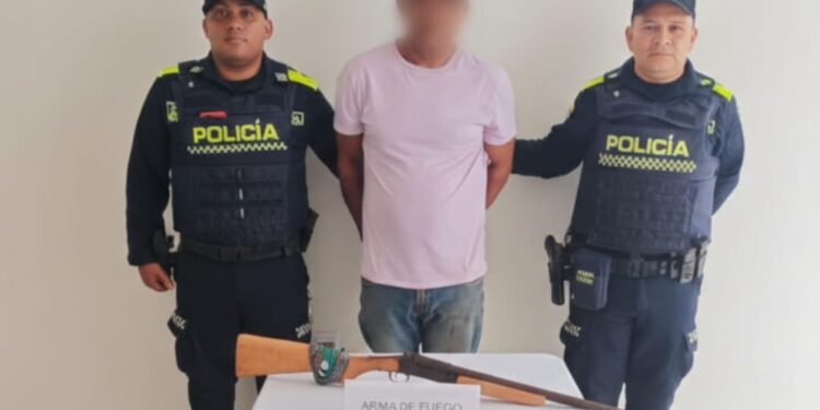 Capturado hombre por porte ilegal de arma de fuego en Urumita