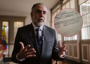 Inicia recolección de firmas para promover Asamblea Nacional Constituyente en Colombia