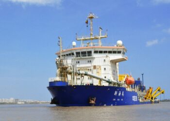 Draga china arribó a Barranquilla y comenzará labores de dragado del canal de acceso desde el 10 de febrero