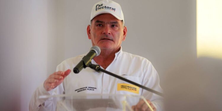 Procurador socializa en La Guajira la estrategia “Paz Electoral” y pide vigilancia estricta a recursos de regalías