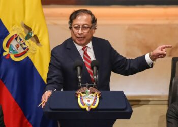 Presidente Gustavo Petro se pronuncia tras suspensión del decreto del salario mínimo