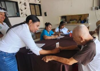 Secretaría de Salud intensifica acciones ante frente frío y aumento de casos de dengue en La Guajira