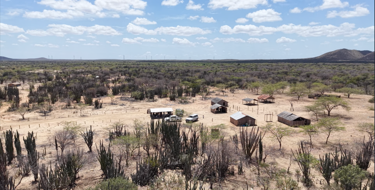 La tierra que produce energía… pero vive en la oscuridad