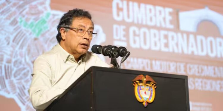 Regiones exigen a Petro cumplir compromisos antes del cierre del mandato