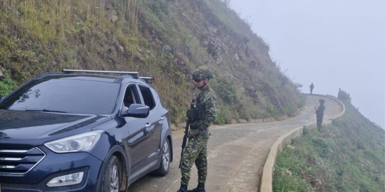 Más de mil soldados garantizan seguridad vial en el Cesar y La Guajira durante el puente festivo