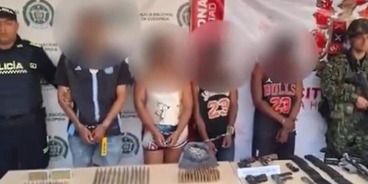 Caen cuatro presuntos miembros de las ACSN con arsenal que sería usado para homicidios y extorsiones en Magdalena