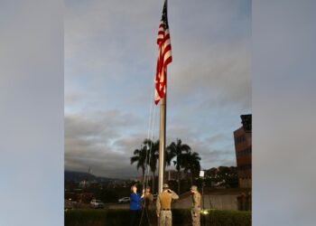 Embajada de EE. UU. en Venezuela vuelve a izar su bandera tras siete años de ruptura diplomática