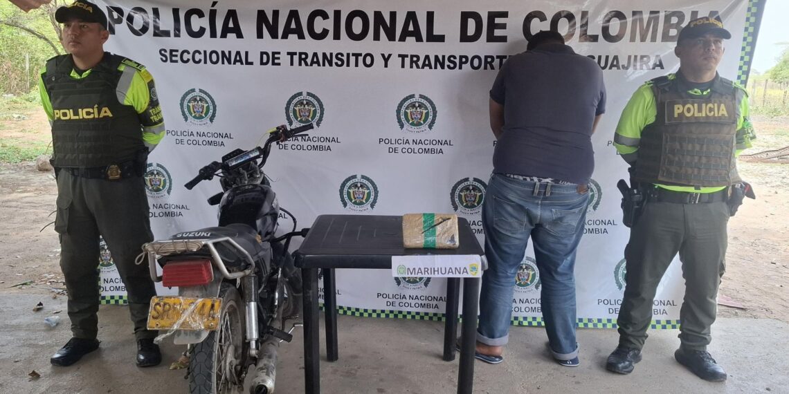 Operativos de control en vías de La Guajira dejan capturas e incautaciones de estupefacientes y licor