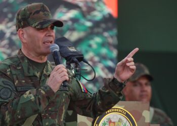 Ministro de Defensa de Venezuela exige a EE.UU. liberación de Nicolás Maduro y Cilia Flores tras dos meses de su captura