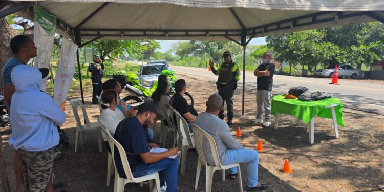 Autoridades intensifican controles y educación vial en principales corredores de La Guajira