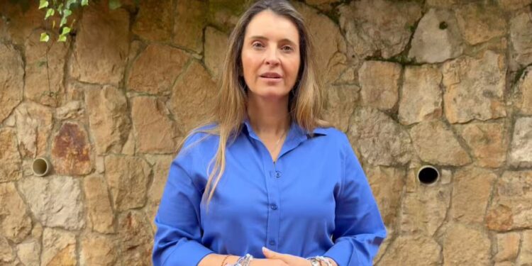 Paloma Valencia cuestiona al Gobierno y defiende autonomía del Banco de la República tras alza de tasas