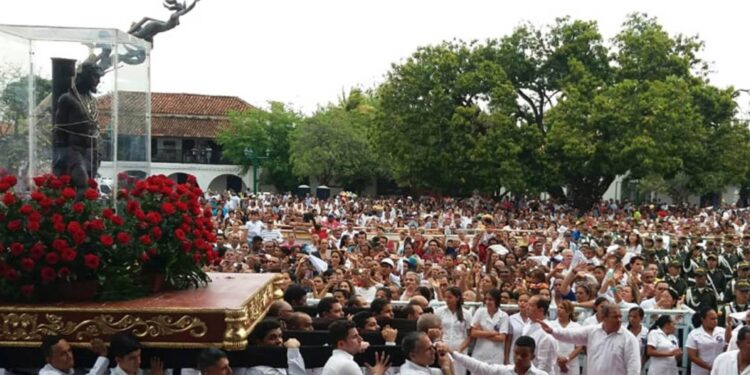 El Santo Ecce Homo entre cantos, versos y oraciones