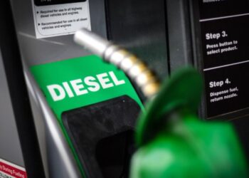 Gobierno elimina subsidio al diésel para uso industrial y excluye estos combustibles del FEPC