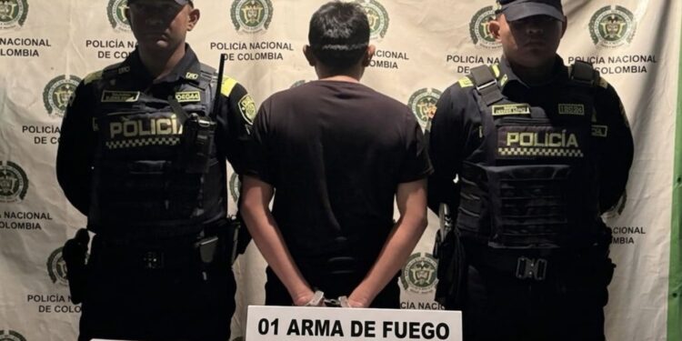 Capturado en Maicao por porte ilegal de arma de fuego durante labores de patrullaje y control