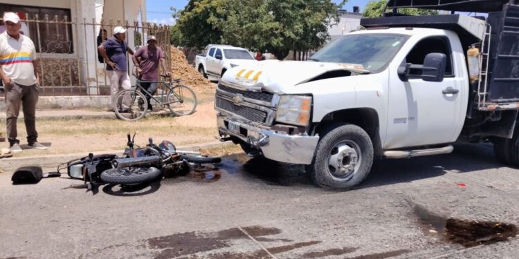Accidente de tránsito en el barrio San Martín de Maicao deja dos personas lesionadas