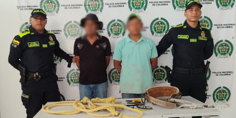 Capturan a dos hombres por presunta defraudación de fluidos al manipular redes eléctricas en Barrancas