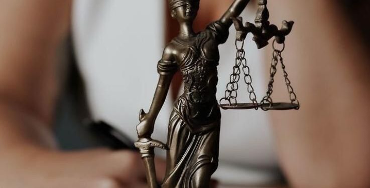 Procuraduría destituye e inhabilita por 10 años a jueza de Justicia Penal Militar en Barranquilla por acoso laboral