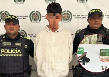 Detienen a dos jóvenes por presunta extorsión a conductor en Santo Tomás
