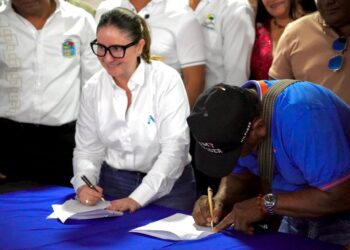 Mesa de trabajo en Uribia consolida respaldo institucional y comunitario para el proyecto de construcción de subestación