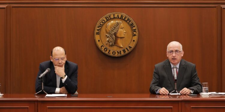 ¡El portazo del ministro!