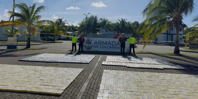 Incautan 1,6 toneladas de cocaína en San Andrés en operación conjunta: motonave había salido de Barranquilla
