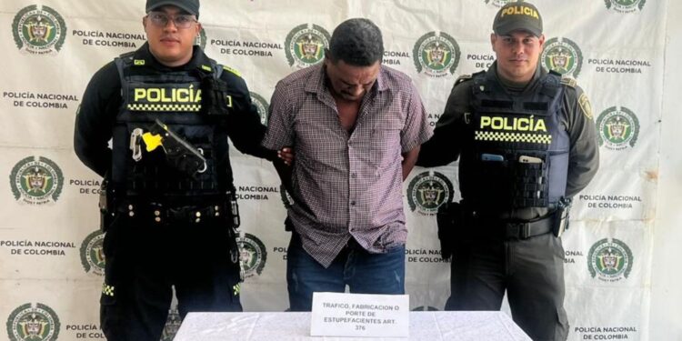 Capturado por porte de estupefacientes durante operativo de control en Hatonuevo