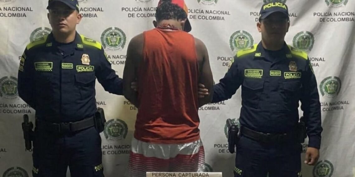 Capturan a hombre por tráfico de estupefacientes en el barrio Villa del Sol, en Maicao