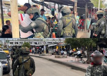 Intervención policial en el Mercado Viejo de Riohacha refuerza la seguridad y presencia institucional