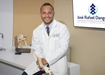 José Rafael Dangond: liderazgo y precisión en la cirugía mínimamente invasiva en Colombia