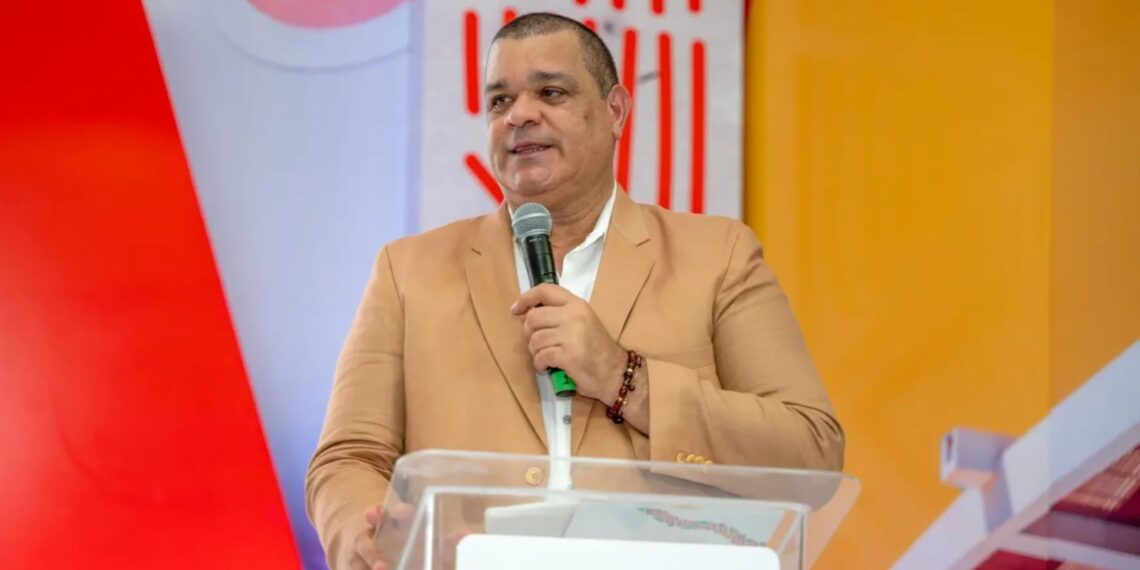 Universidad de La Guajira proyecta expansión académica y retoma plan de hospital universitario en su aniversario 50