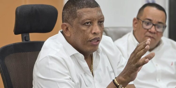 CNE revoca candidatura de Micher Pérez a la Alcaldía de Fonseca por presunta inhabilidad