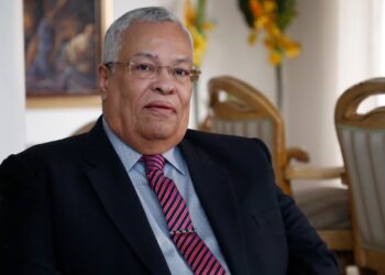 Abogado José Manuel Abuchaibe cuestiona pronunciamientos de partidos sobre apoyos presidenciales en Colombia