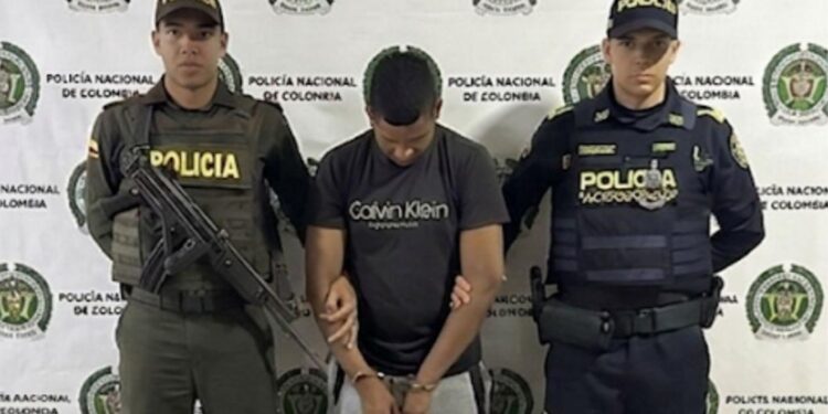 Capturan a hombre por violencia intrafamiliar en Cotoprix: menor fue protegida a tiempo