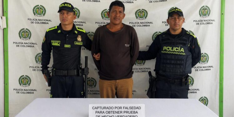 Capturado por presunta falsedad documental durante control policial en Maicao
