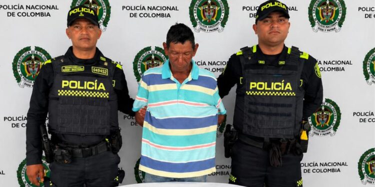 Capturan a un hombre por porte ilegal de arma de fuego en Distracción