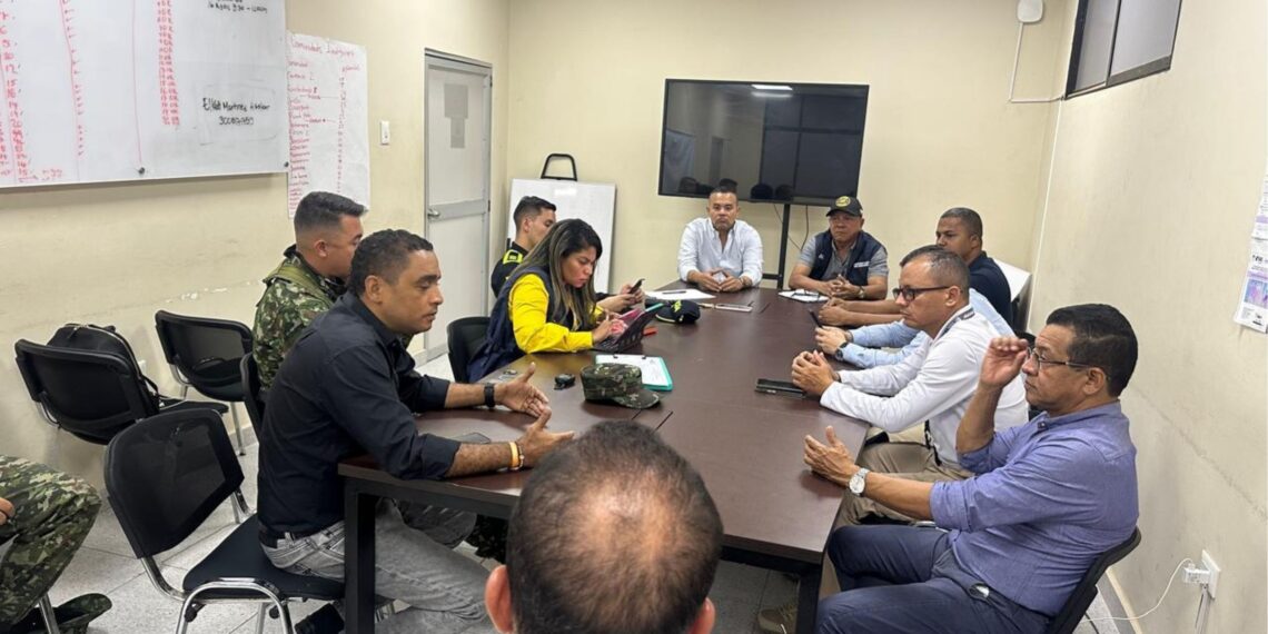 Fuerza pública refuerza vigilancia en zonas comerciales de Riohacha