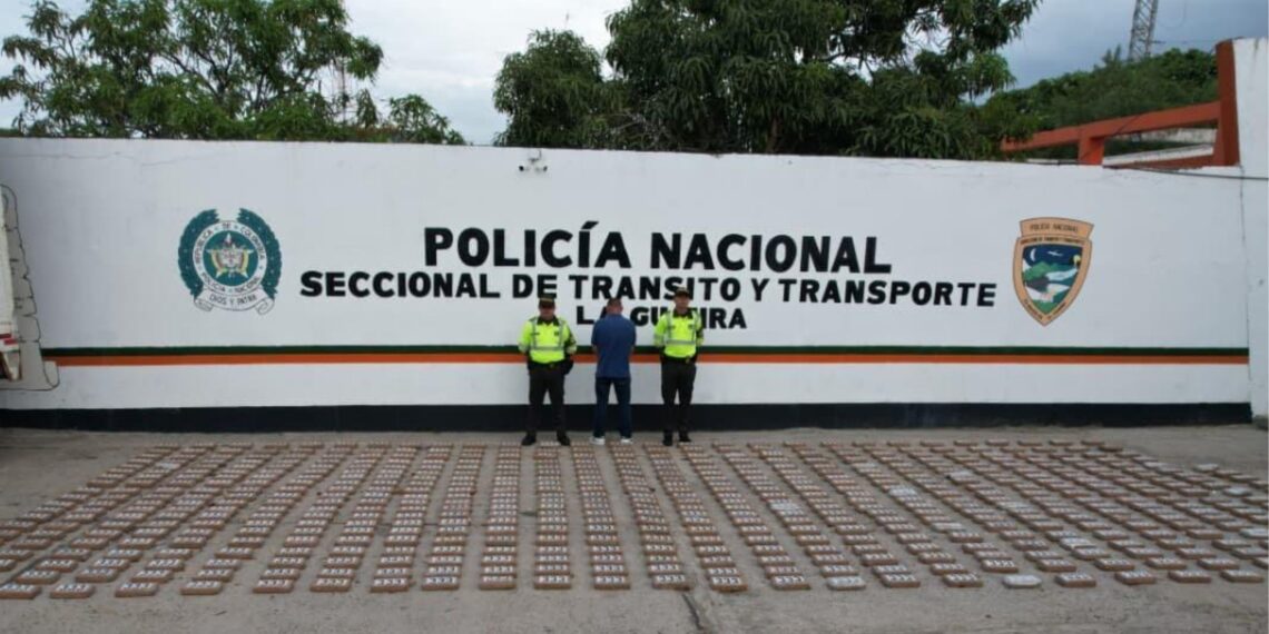 Incautan más de 570 kilos de cocaína en la vía Riohacha – Palomino