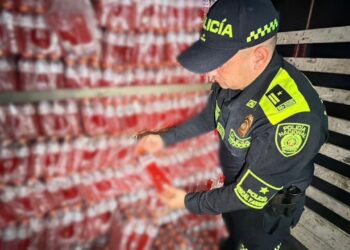 Incautan más de 61.000 bebidas hidratantes de contrabando en vías de La Guajira